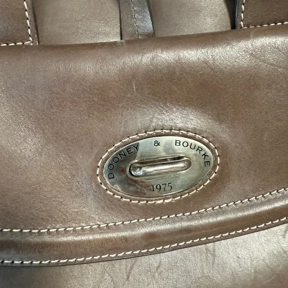 Dooney & Bourke Toscana Brown Leather Satchel Bag - Picture 12 of 16
